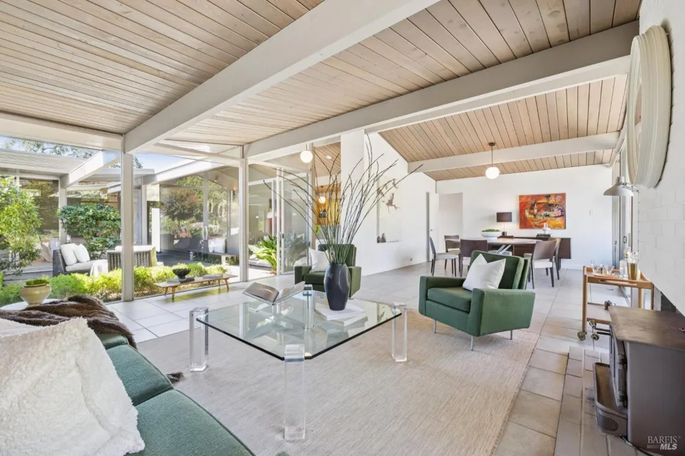 1162 Idylberry Road San Rafael, CA 94903