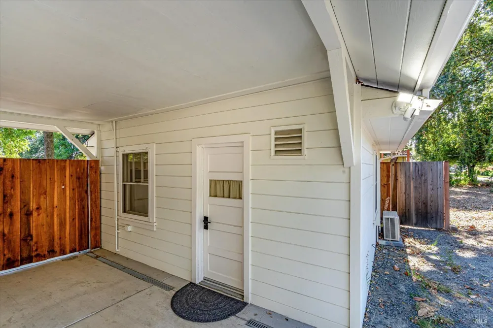 3750 Linda Vista Avenue Napa, CA 94558