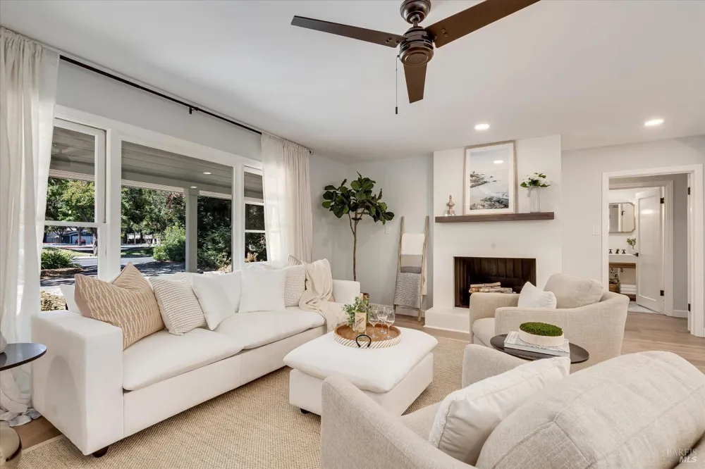 3750 Linda Vista Avenue Napa, CA 94558