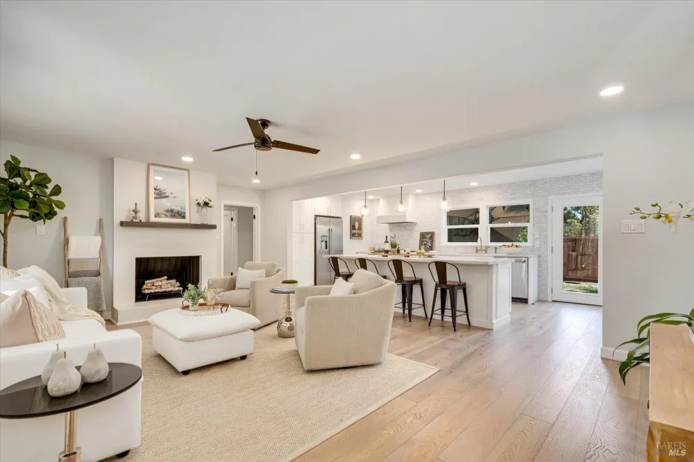 3750 Linda Vista Avenue Napa, CA 94558