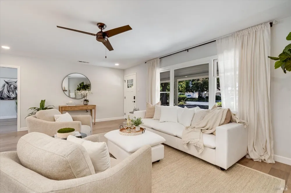 3750 Linda Vista Avenue Napa, CA 94558