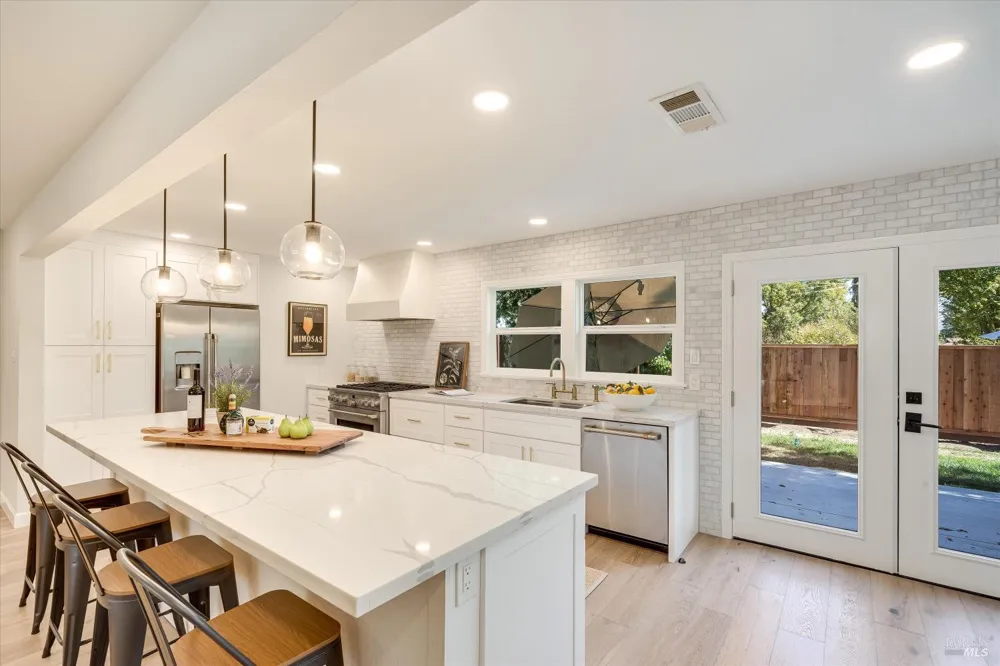 3750 Linda Vista Avenue Napa, CA 94558