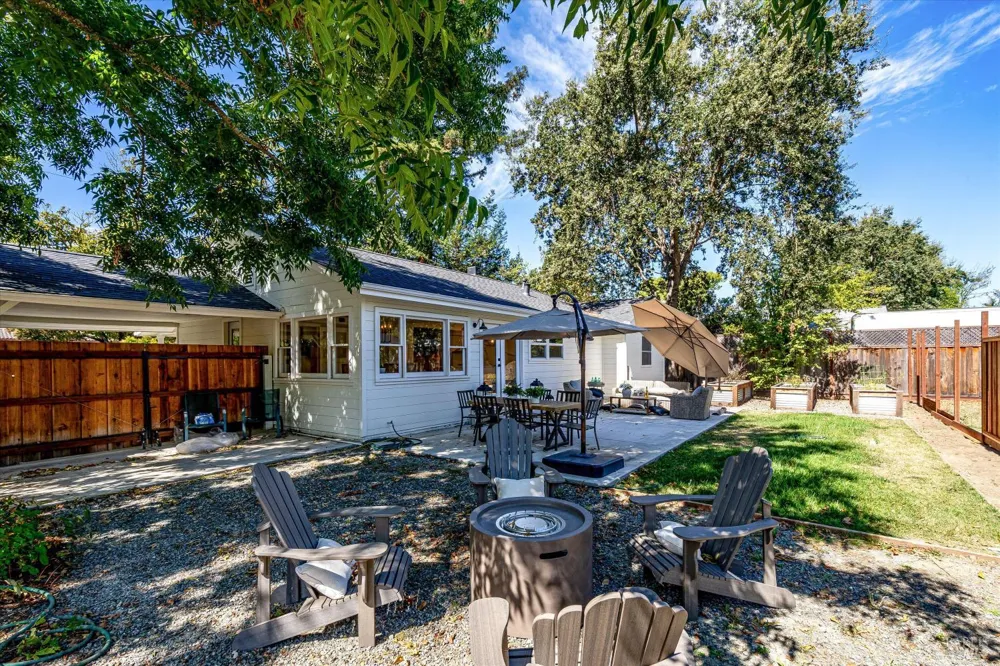3750 Linda Vista Avenue Napa, CA 94558