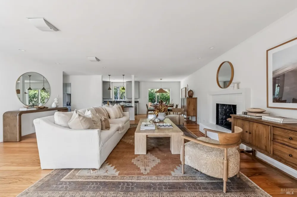 74 Mohawk Avenue Corte Madera, CA 94925