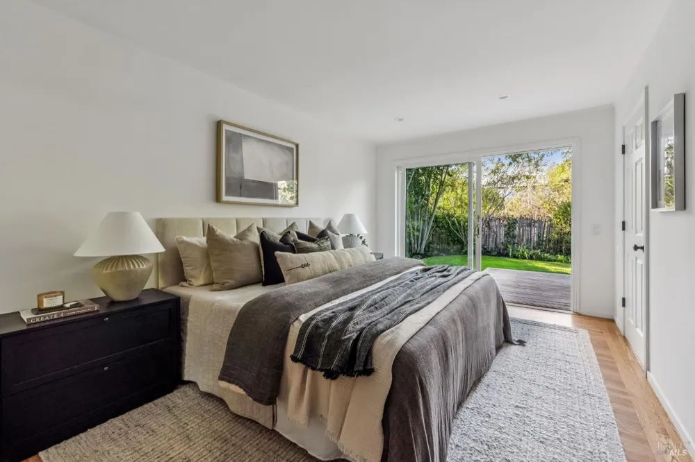 74 Mohawk Avenue Corte Madera, CA 94925