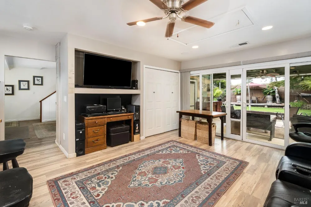 2550 Indiana Street Napa, CA 94558