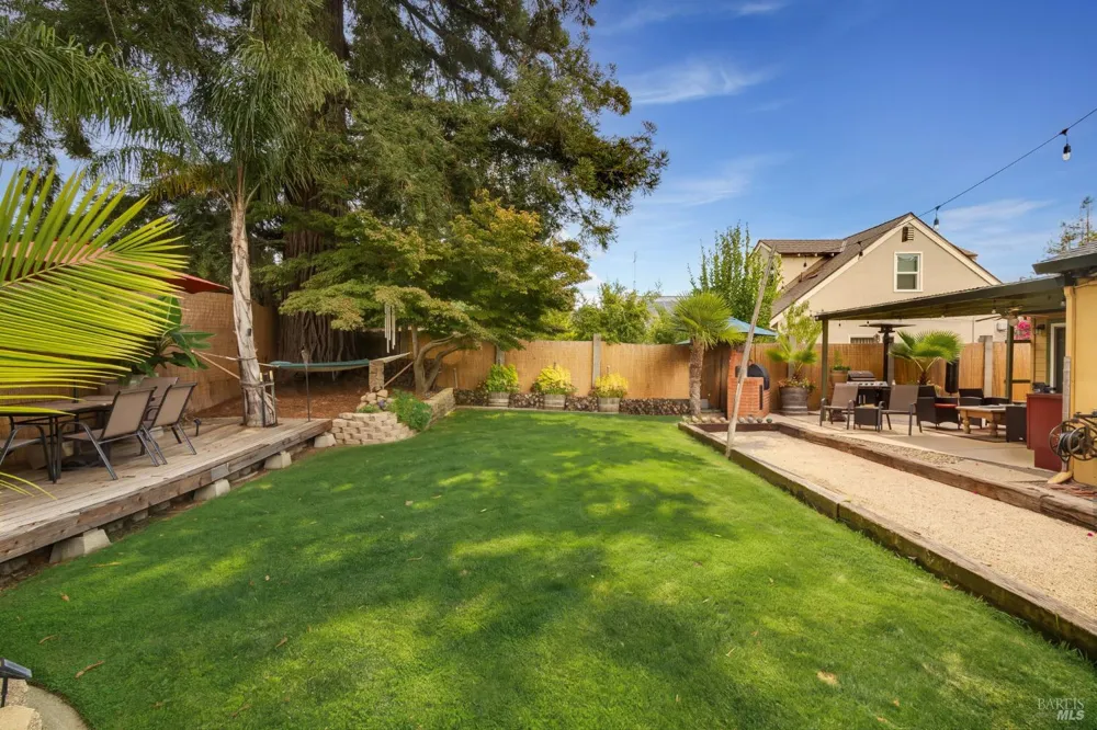 2550 Indiana Street Napa, CA 94558