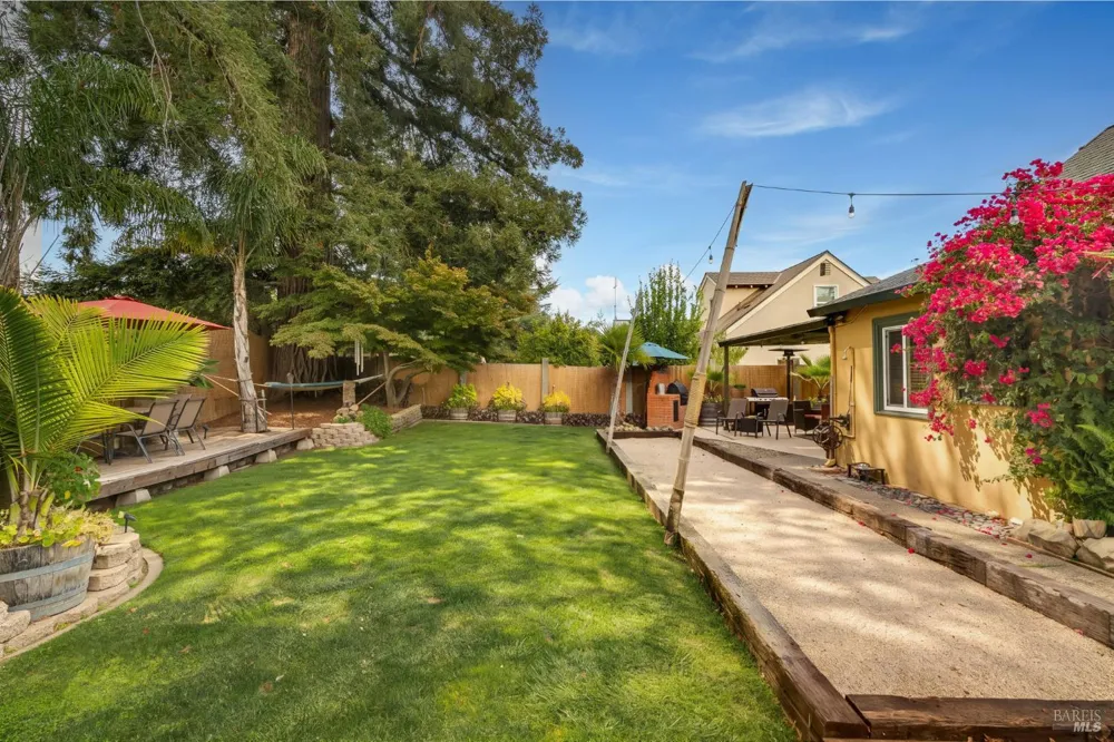 2550 Indiana Street Napa, CA 94558