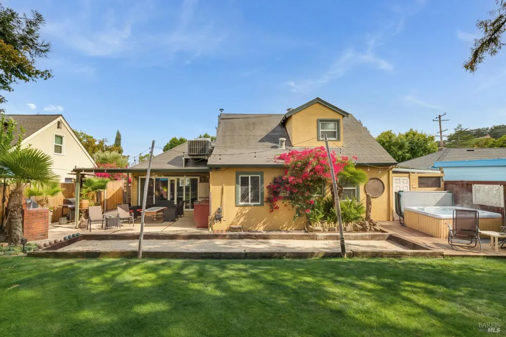 2550 Indiana Street Napa, CA 94558
