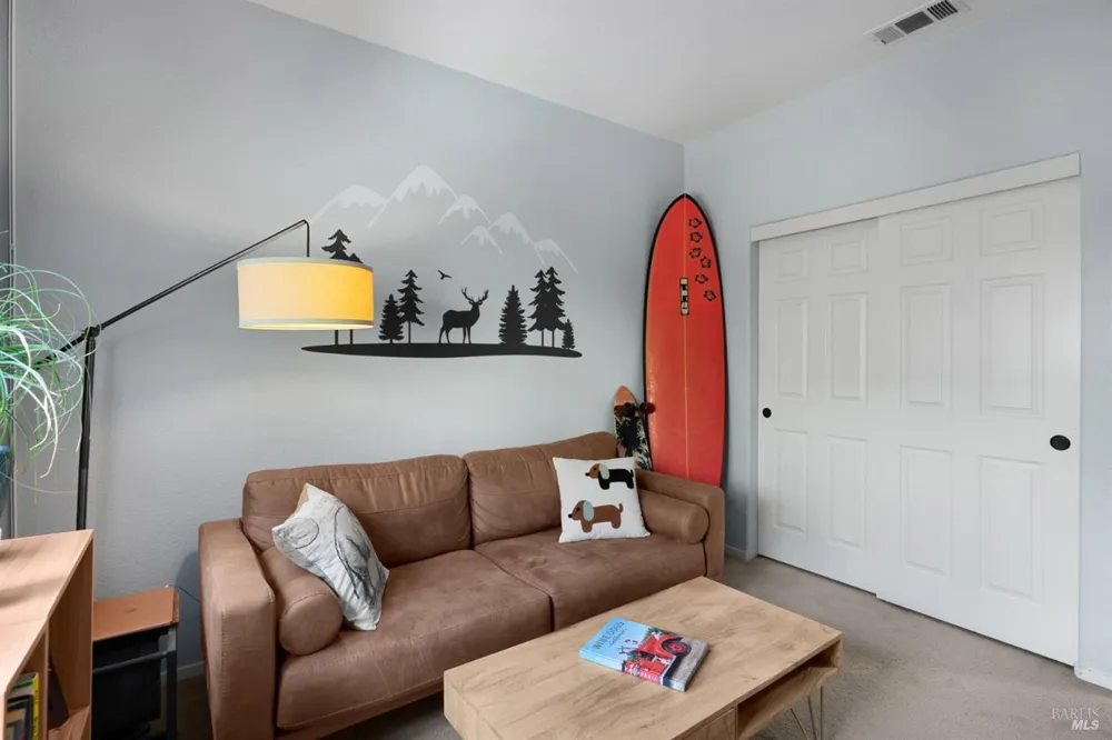2452 Jadeite Way Santa Rosa, CA 95404