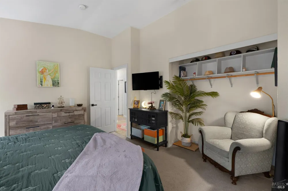 2452 Jadeite Way Santa Rosa, CA 95404