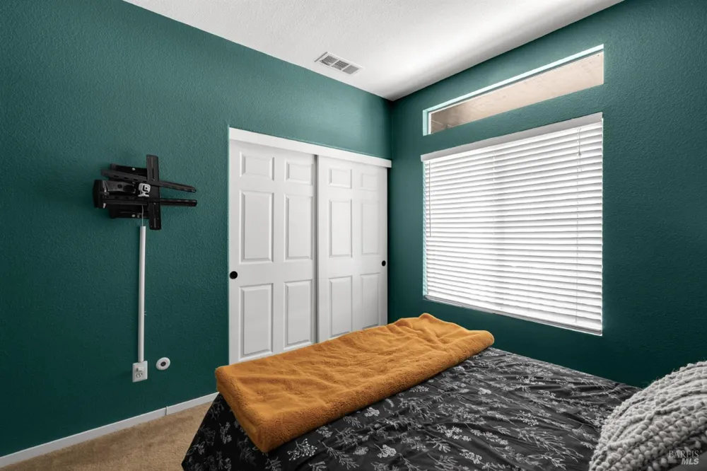 2452 Jadeite Way Santa Rosa, CA 95404