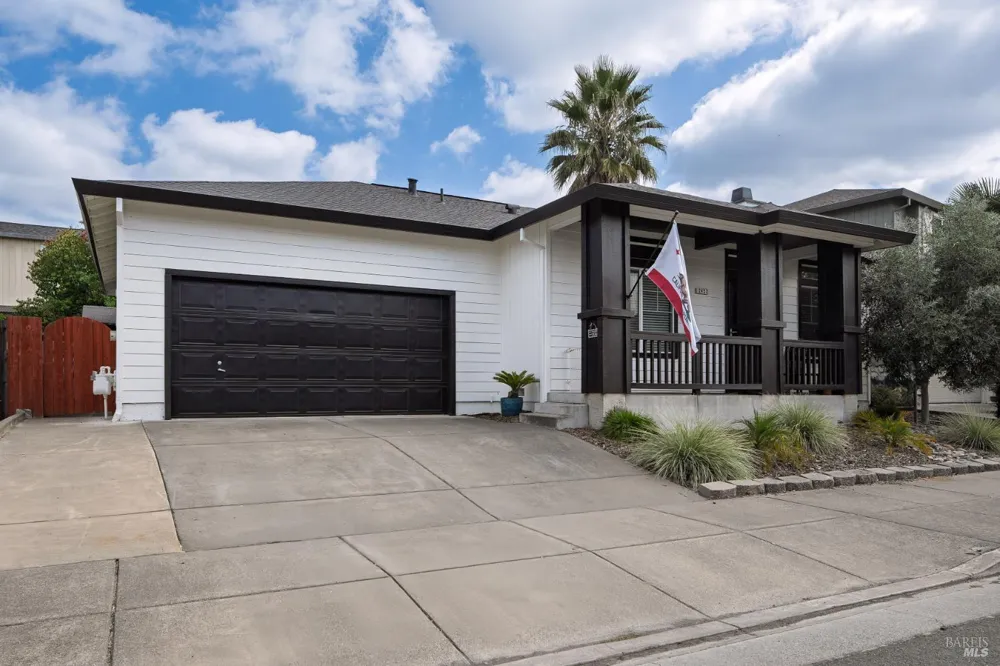2452 Jadeite Way Santa Rosa, CA 95404