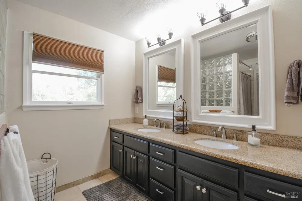 3832 Serenity Hills Road Vacaville, CA 95688