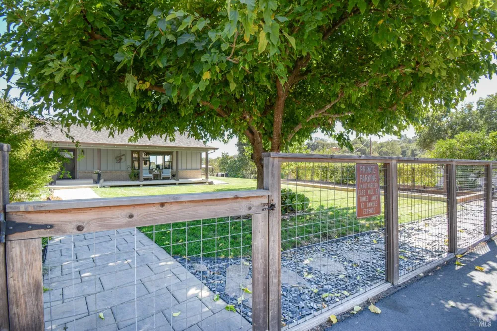 3832 Serenity Hills Road Vacaville, CA 95688