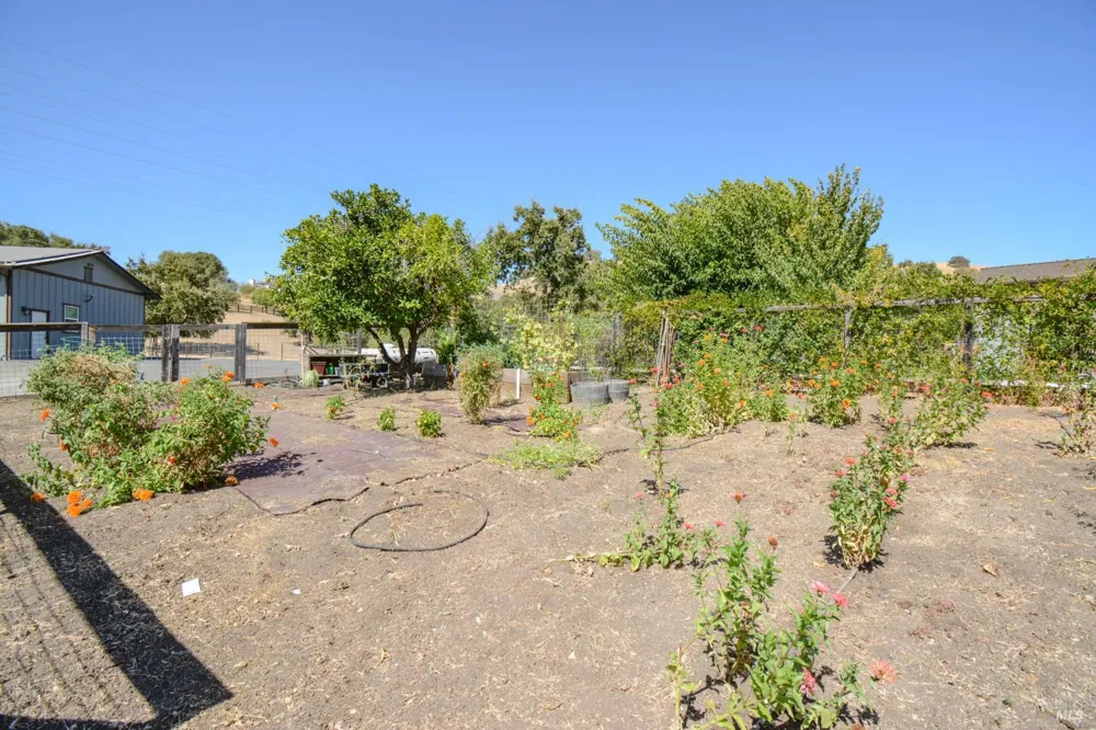 3832 Serenity Hills Road Vacaville, CA 95688