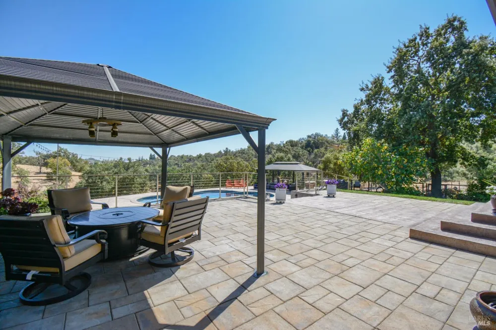 3832 Serenity Hills Road Vacaville, CA 95688