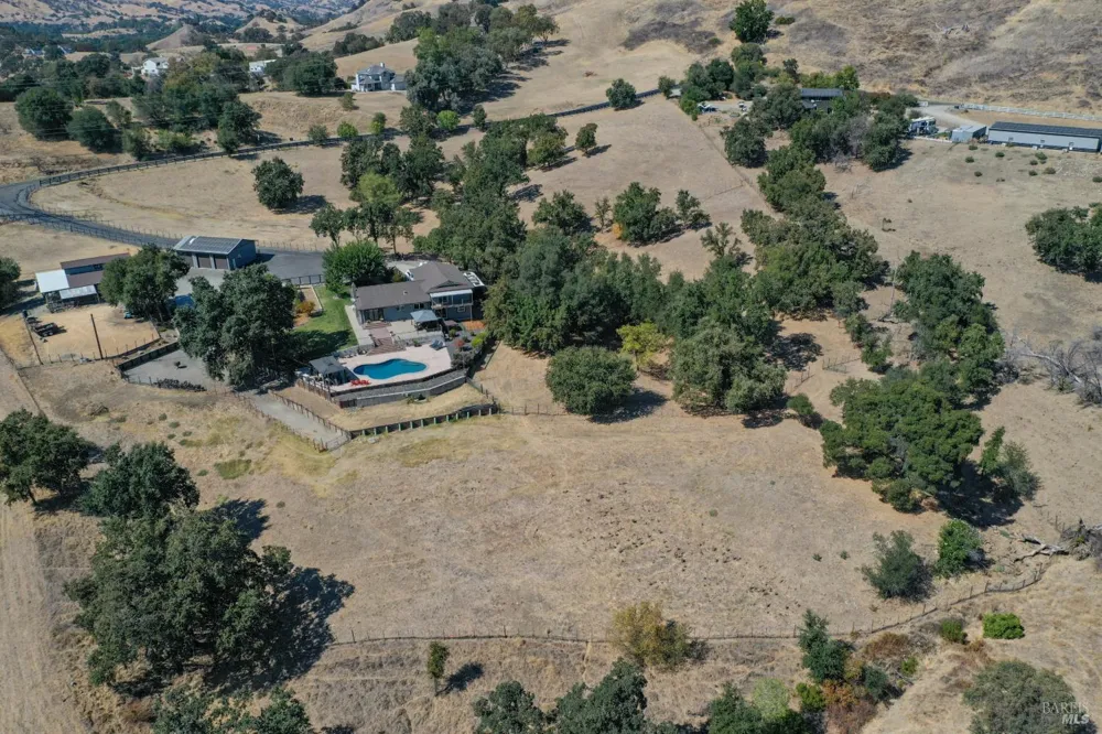 3832 Serenity Hills Road Vacaville, CA 95688