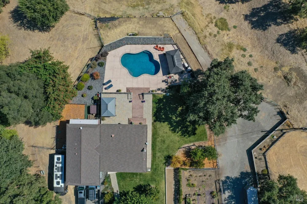 3832 Serenity Hills Road Vacaville, CA 95688
