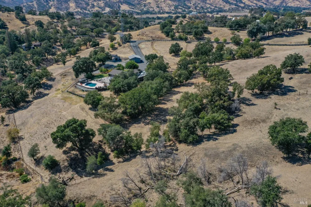 3832 Serenity Hills Road Vacaville, CA 95688