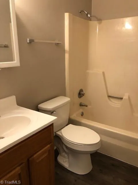 3300 Starlight Drive #5 Winston-Salem, NC 27107