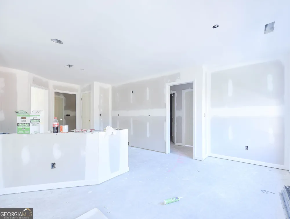 116 Fuller CT Grantville, GA 30220