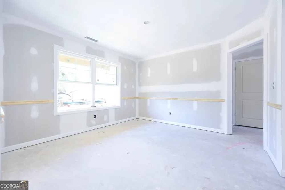 116 Fuller CT Grantville, GA 30220
