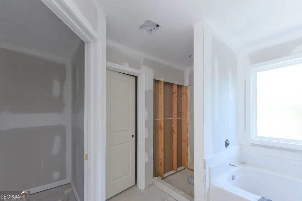 116 Fuller CT Grantville, GA 30220