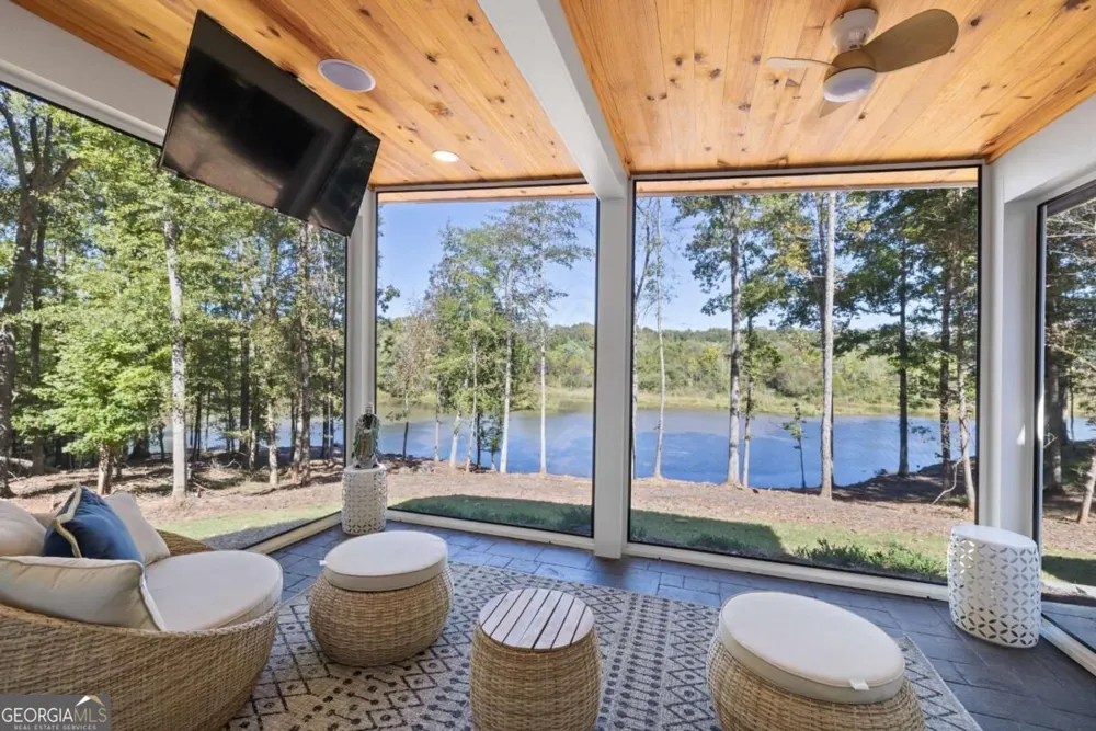 161 Hoot Owl LN Eatonton, GA 31024