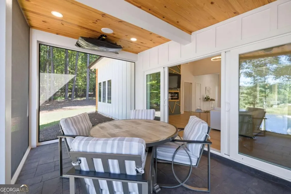 161 Hoot Owl LN Eatonton, GA 31024