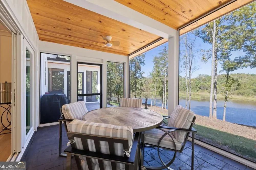 161 Hoot Owl LN Eatonton, GA 31024