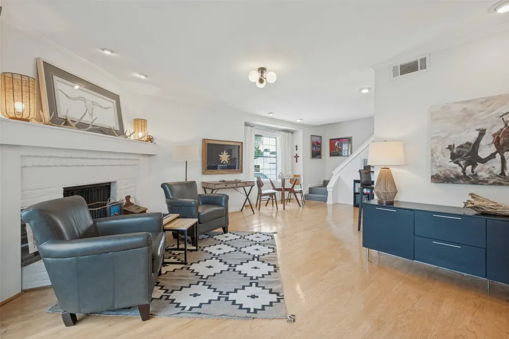 7640 W Greenway Boulevard #8K Dallas, TX 75209