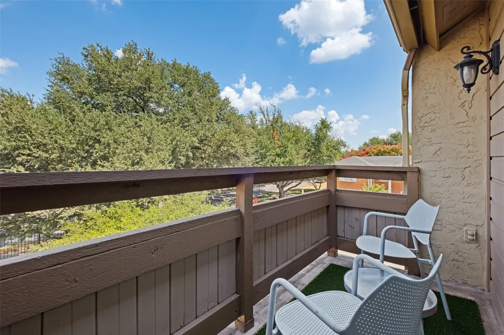 7640 W Greenway Boulevard #8K Dallas, TX 75209