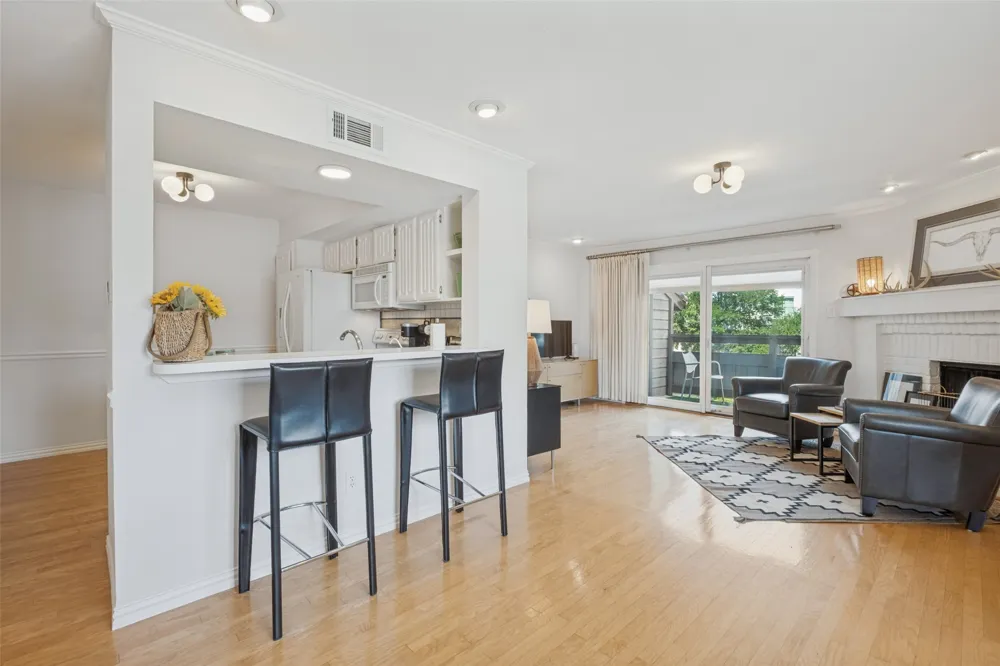 7640 W Greenway Boulevard #8K Dallas, TX 75209