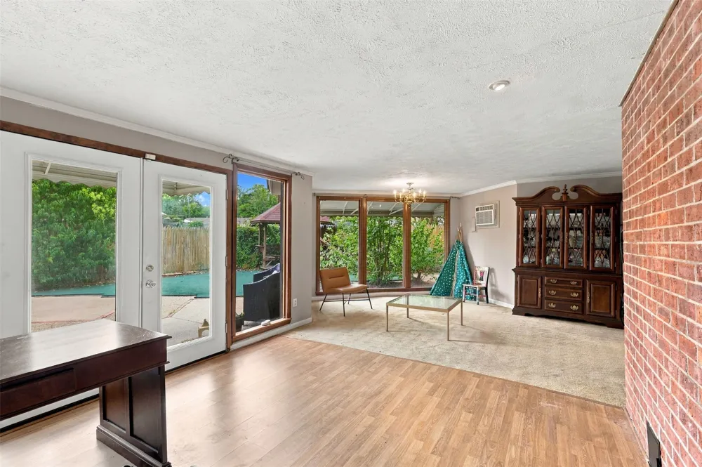 7037 Treehaven Road Fort Worth, TX 76116