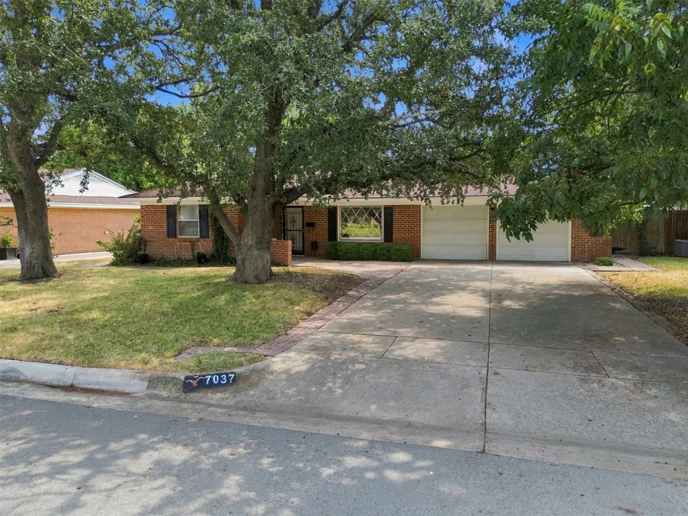 7037 Treehaven Road Fort Worth, TX 76116
