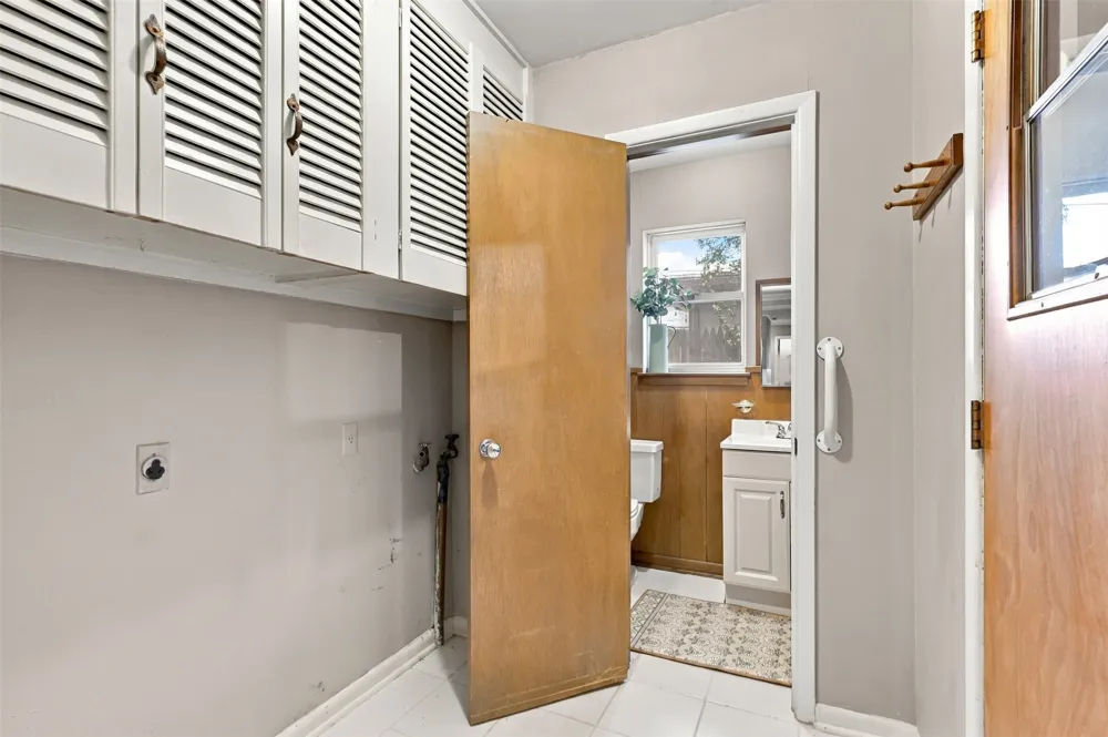 7037 Treehaven Road Fort Worth, TX 76116