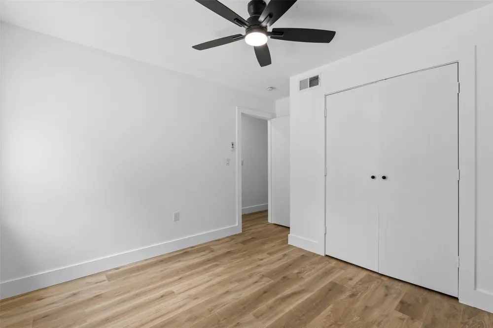 7011 Sweet Sue Lane Dallas, TX 75241