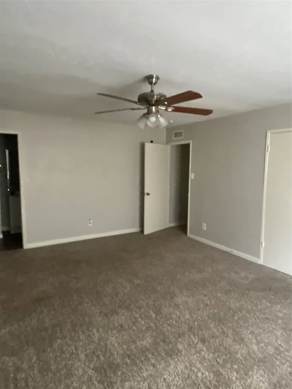 7309 Oakstone Drive Dallas, TX 75249