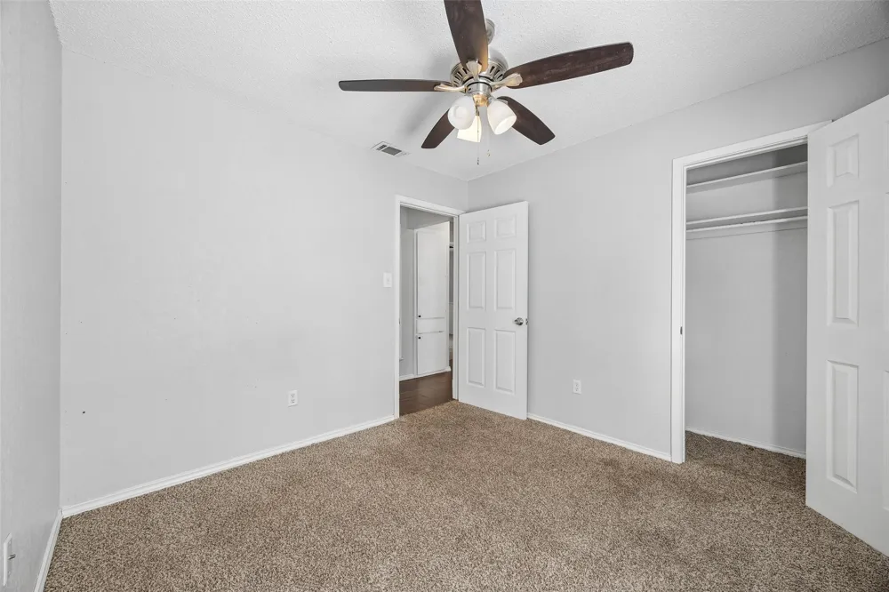 3804 Indian Wells Drive Arlington, TX 76017