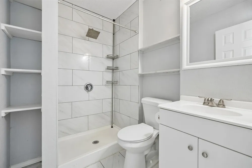 3804 Indian Wells Drive Arlington, TX 76017