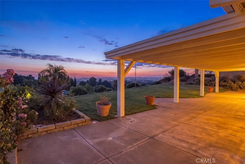 19110 Pala Mesa Place Porter Ranch, CA 91326