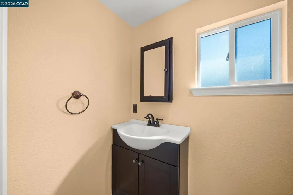 5324 Hobart Ave Stockton, CA 95215
