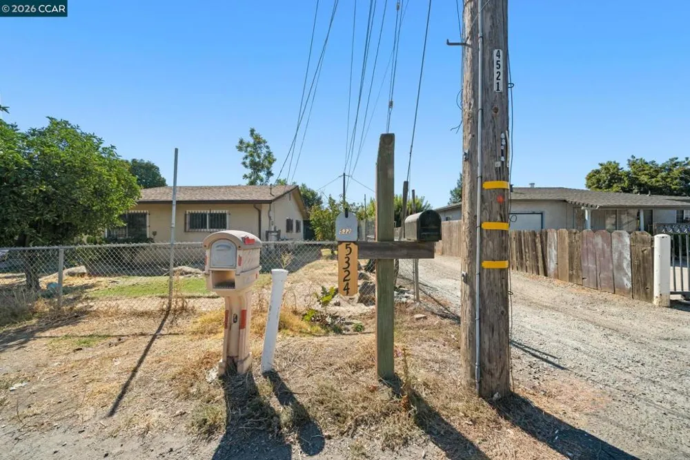 5324 Hobart Ave Stockton, CA 95215
