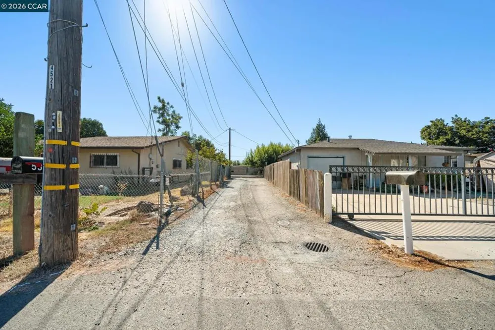 5324 Hobart Ave Stockton, CA 95215