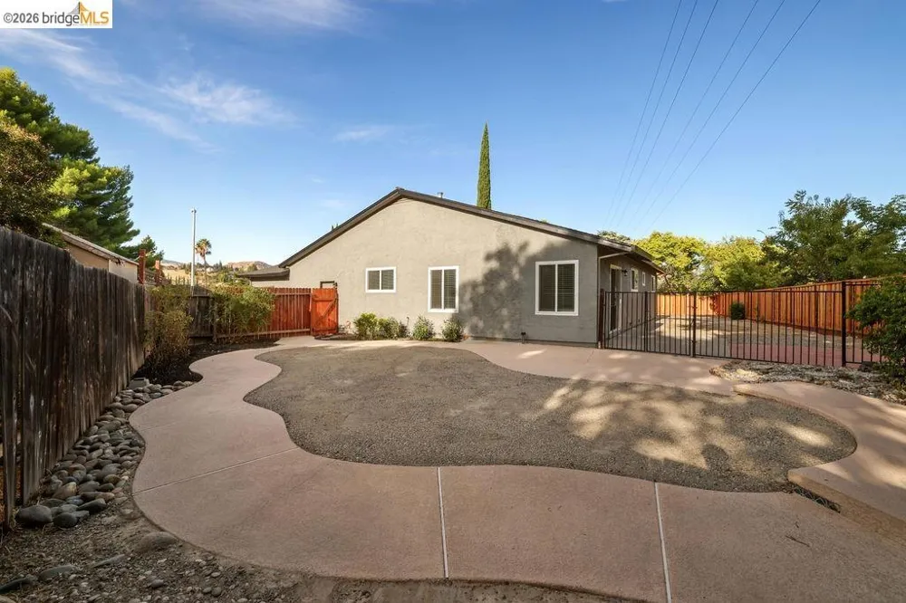 3009 Langley Ct Antioch, CA 94509