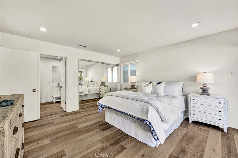 13232 Sandhurst Place Santa Ana, CA 92705