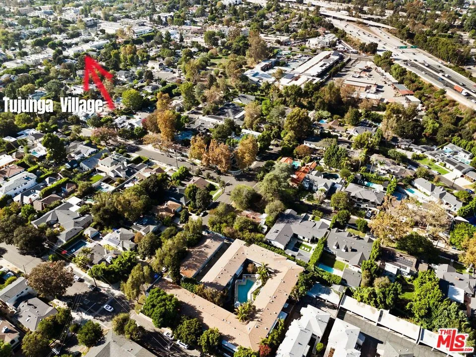 4252 Fair Avenue #10 Los Angeles, CA 91602