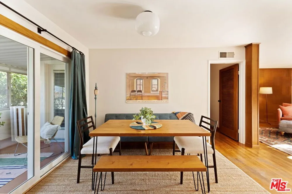 4252 Fair Avenue #10 Los Angeles, CA 91602