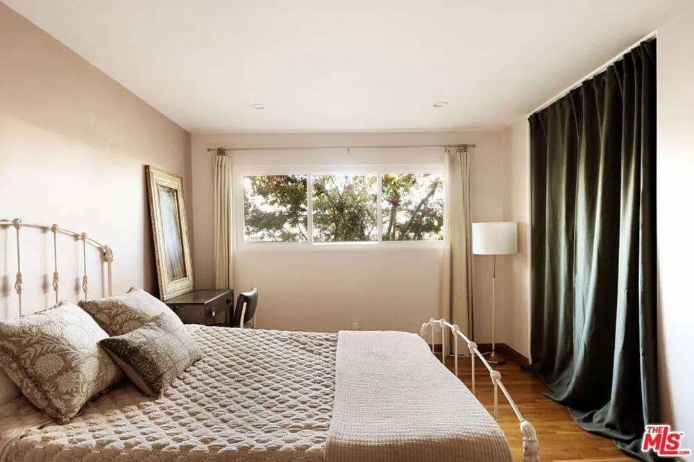 4252 Fair Avenue #10 Los Angeles, CA 91602